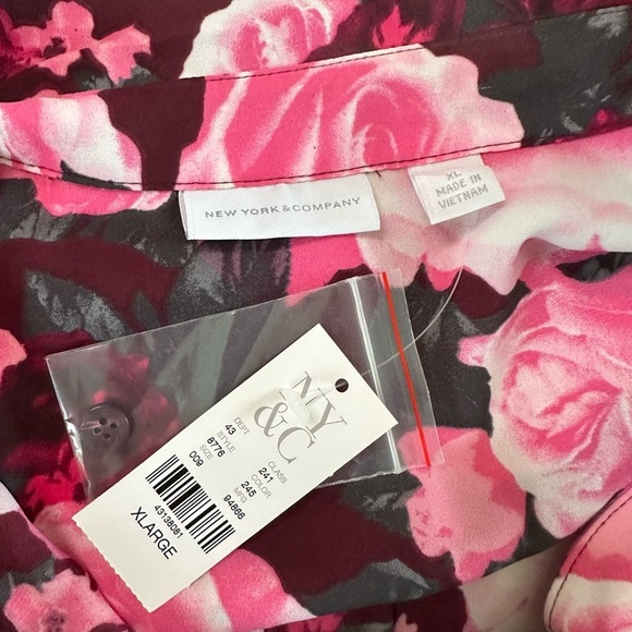 New York & Company Floral Pink Burgundy Roll Tab Sleeve Floral Button Down XL - Picture 15 of 17
